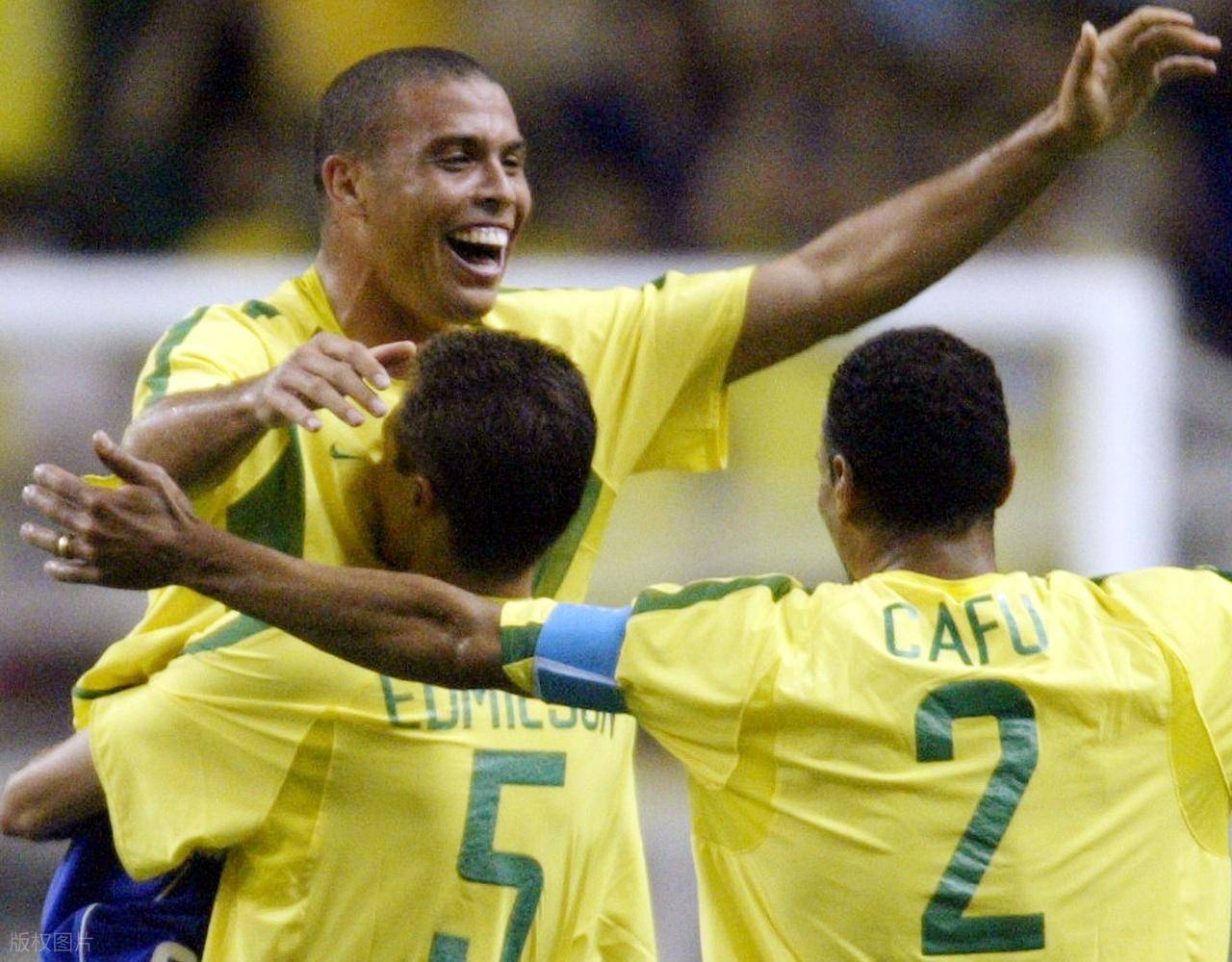 关于巴西球员体现艺术性踢出全场关注的信息