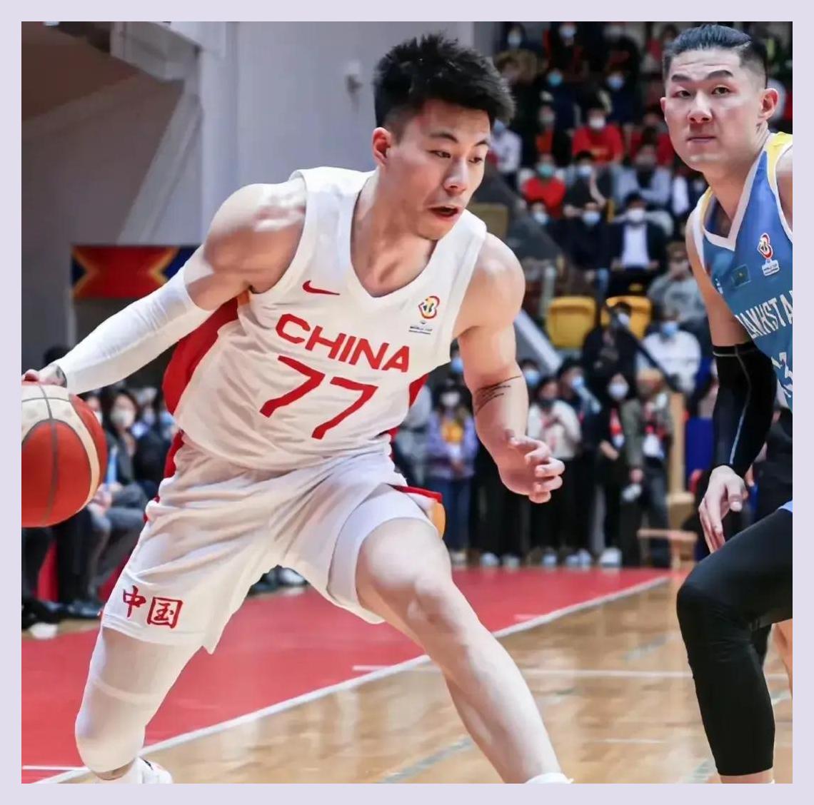 爱游戏娱乐-中国篮球联赛临近复赛，球队备战冲刺