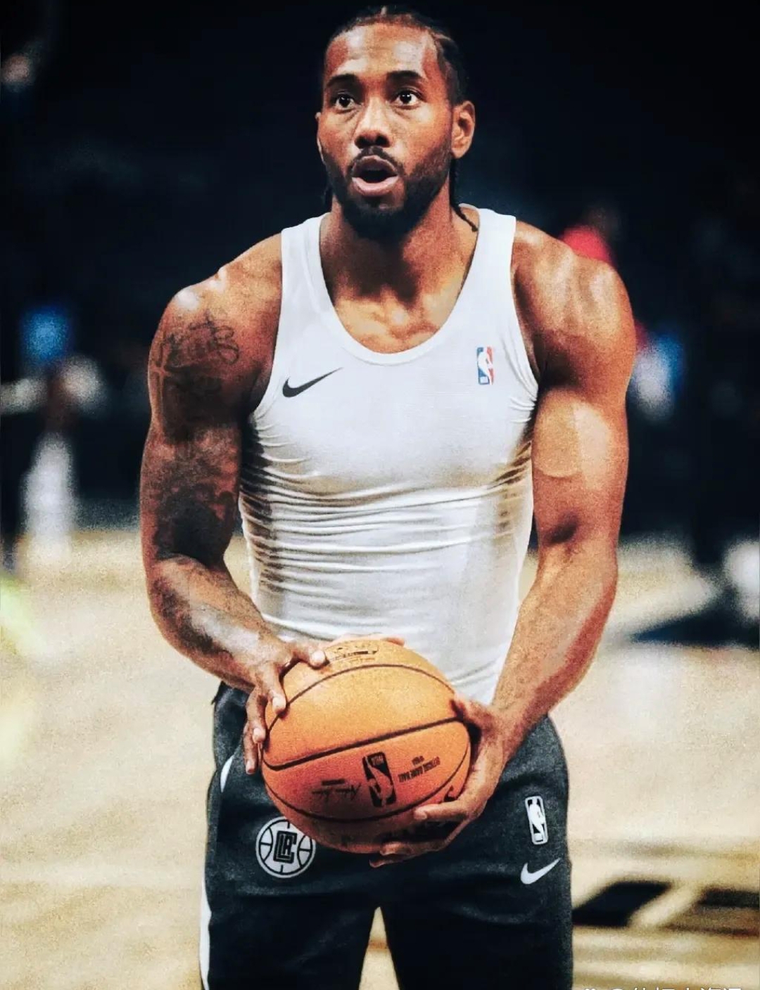 包含快船主场大胜马刺，莱昂纳德稳健发挥的词条