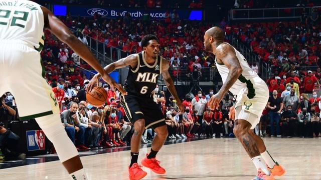 雄鹿大胜老鹰，字母哥全面爆发