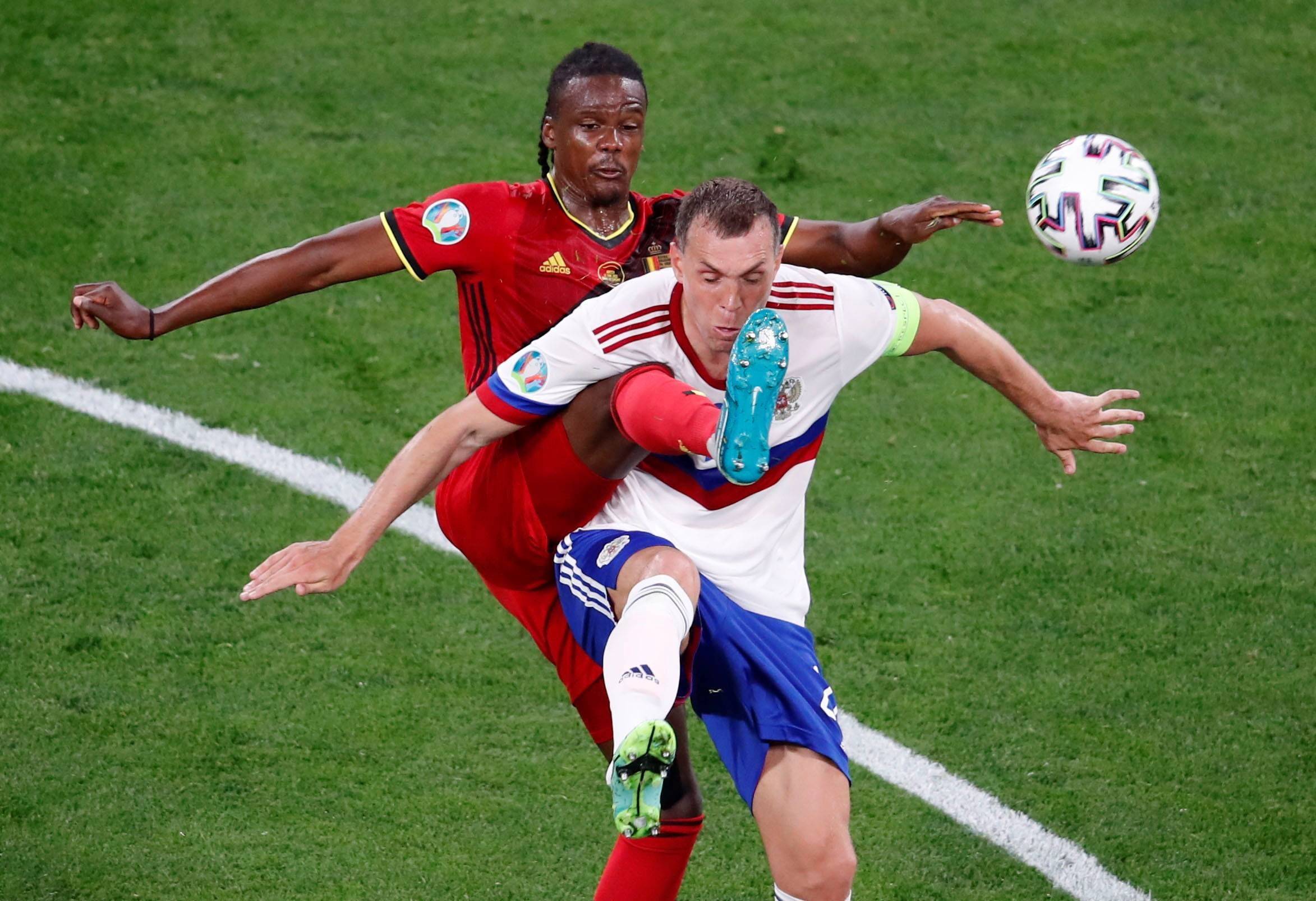 芬兰挑战俄罗斯，胜者会是谁