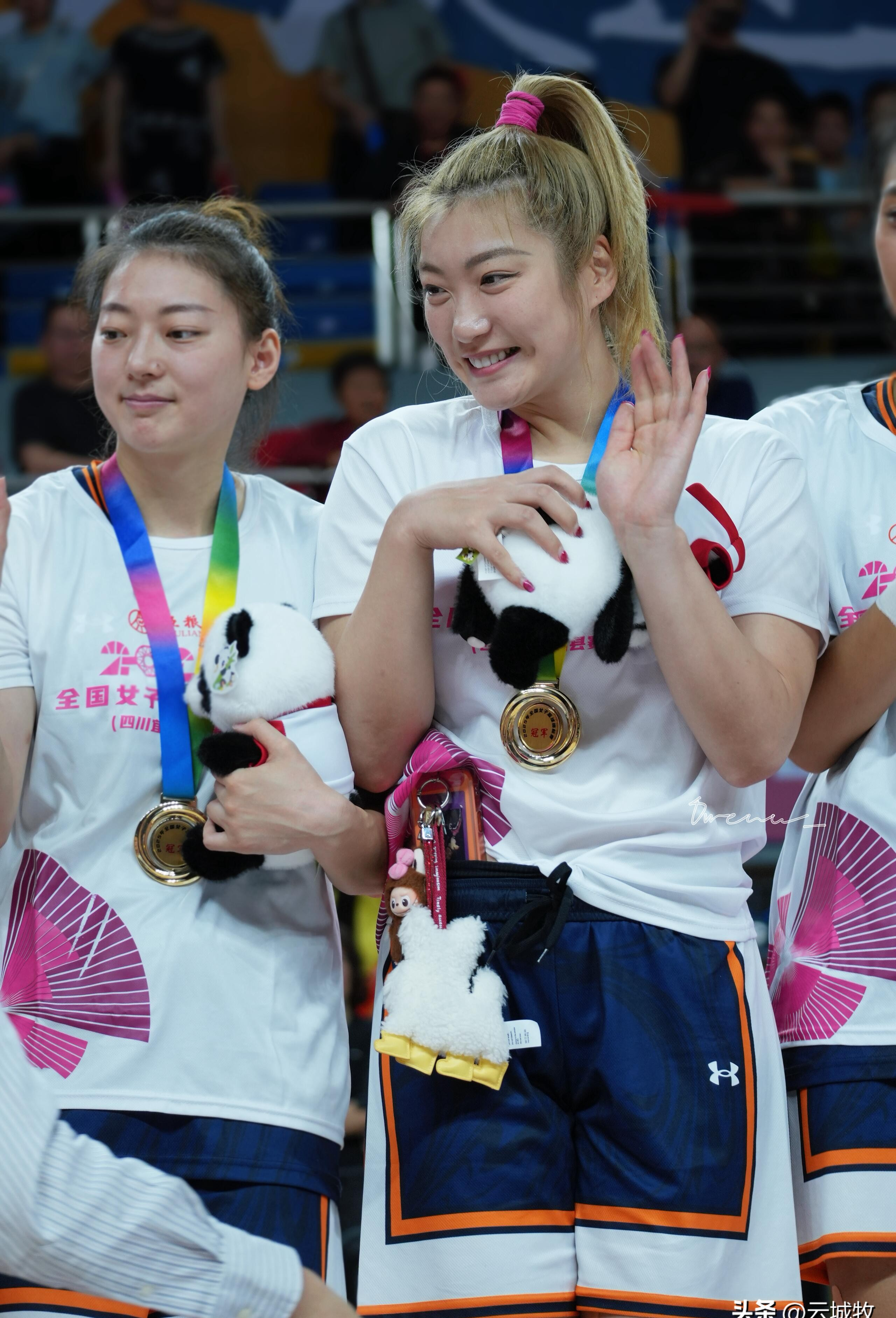 爱游戏app下载地址-比赛收官关键时刻，球队抢得关键得分，夺胜的简单介绍